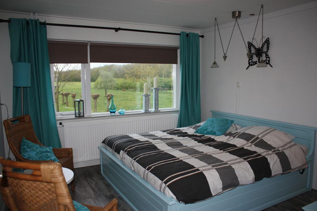 Bed & Breakfast 'Aan De Ijssel' Zwolle  Room photo